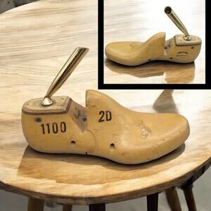 Wooden Shoe Pen Holder Vintage Shoe Form Kremtler Bros United Last Co USA Decor
